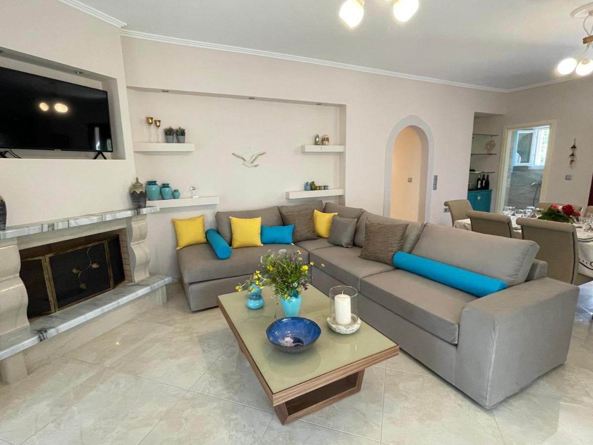 Panselinos Apartment Spartokhorion ภายนอก รูปภาพ